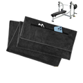 Fitness towel with zipper pocket